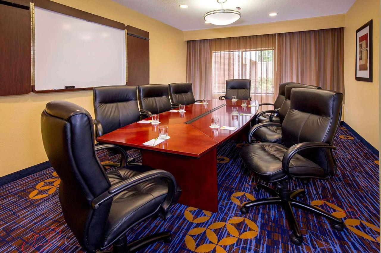 Sonesta Select Durham Research Triangle Park Hotel Kültér fotó